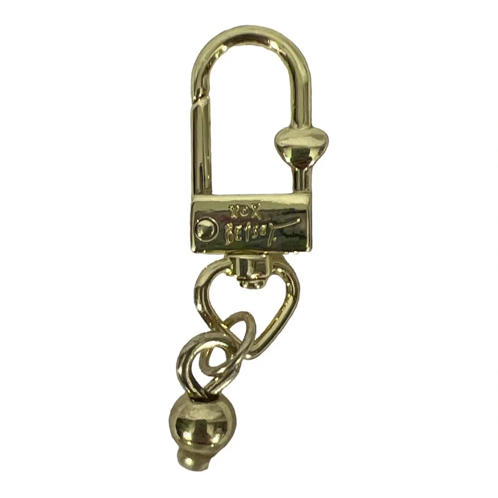 BETSEY‎ JOHNSON keychain